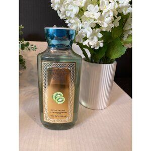 Bath & Body Works “Thailand Sweet Kiwi & Starfruit” New Body Wash